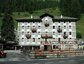 Bettaforca Aparthotel *
